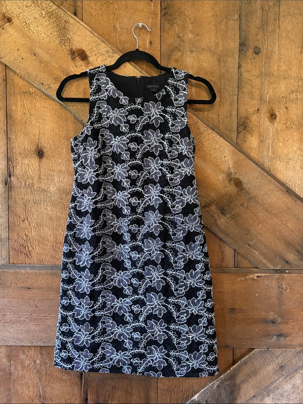 Ann Taylor Black Sleeveless Dress with White Floral Lace